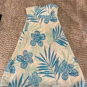 Tropical floral patterned strapless dress